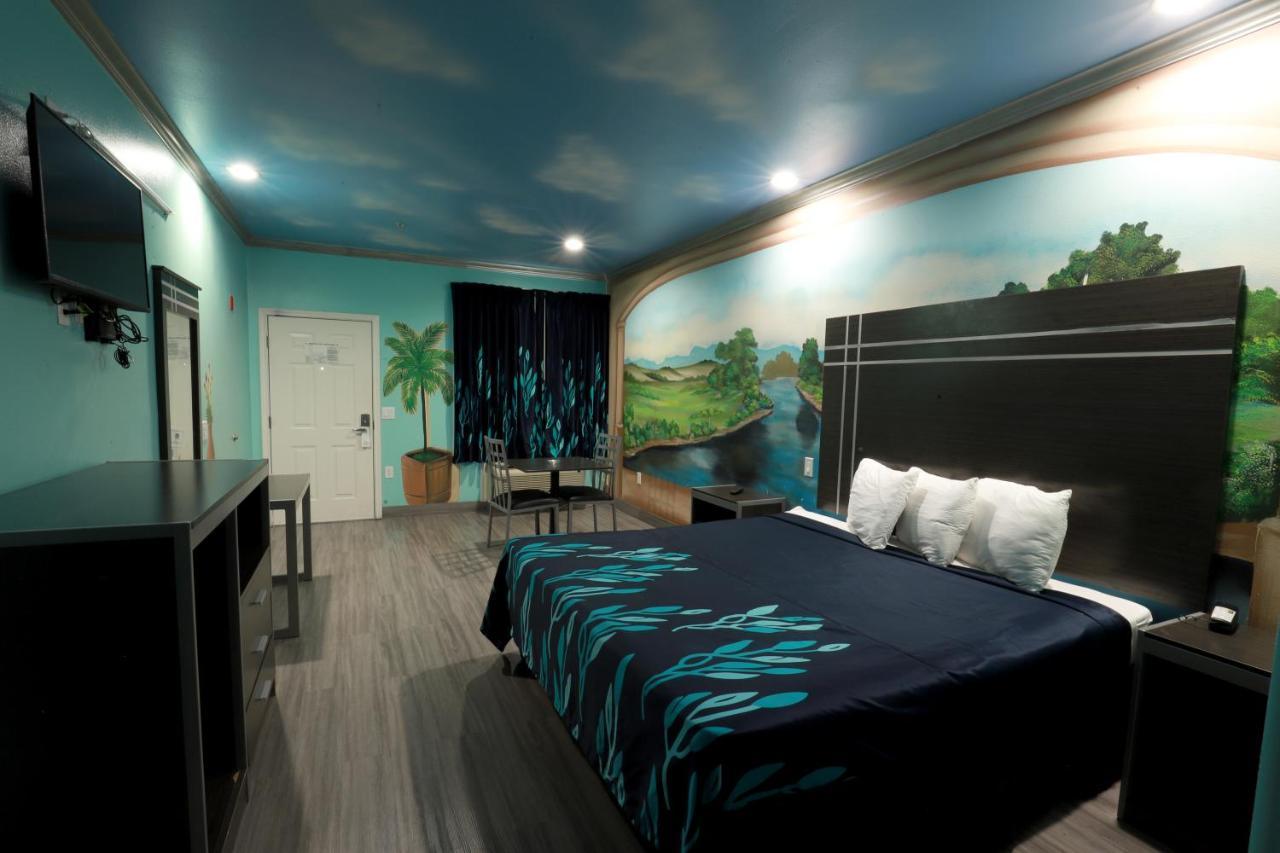 Scottish Inn And Suites Houston-Jones Road Экстерьер фото