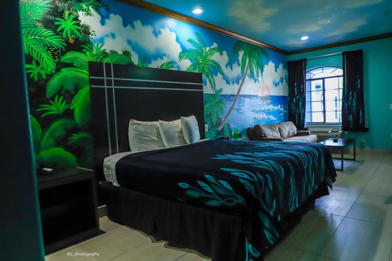 Scottish Inn And Suites Houston-Jones Road Экстерьер фото
