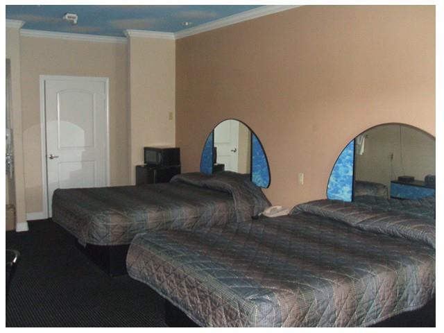 Scottish Inn And Suites Houston-Jones Road Номер фото